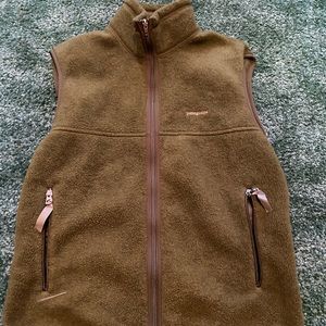 Patagonia vest